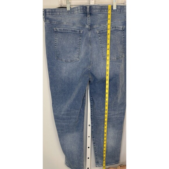 Torrid Women’s Jeans 16R Blue Stretch Denim Mid Rise Straight Leg Classic Fit - Picture 5 of 9